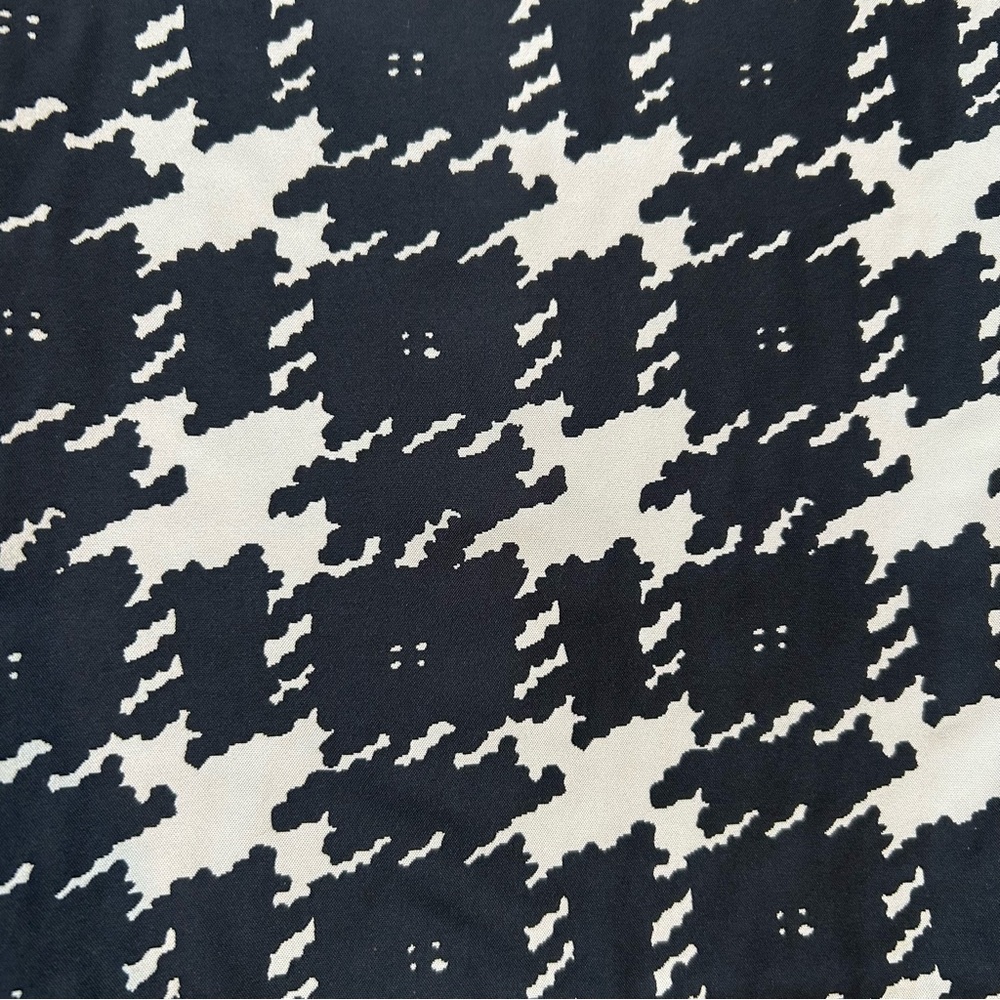 MaxMara weekend- Black and White Houndstooth mini Pencil Skirt- size 4 - Picture 3 of 16